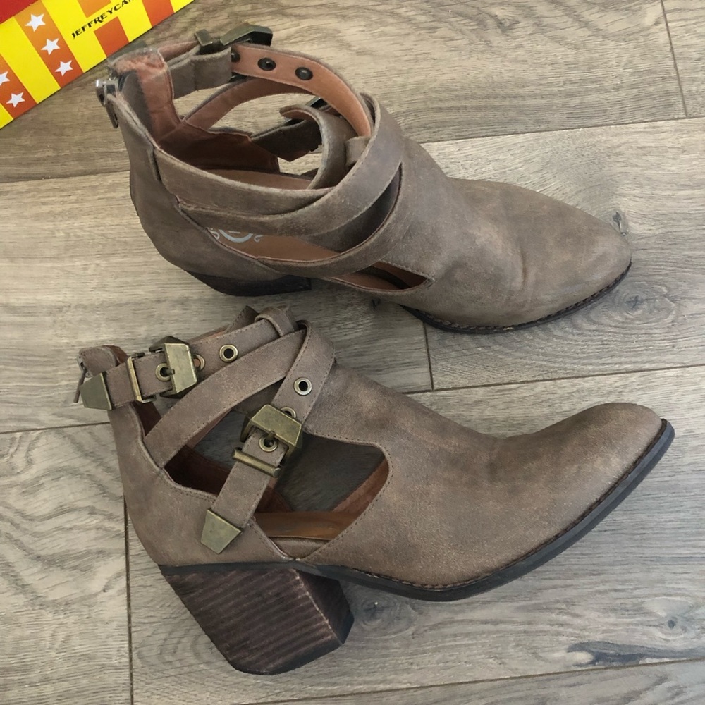 Jeffrey Campbell ‘Everwell’ Booties